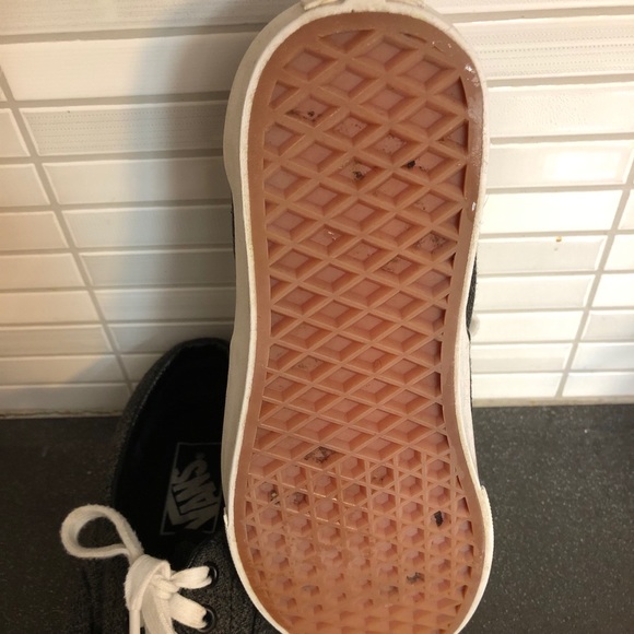 Grey Vans lace up sneakers: unisex - Picture 6 of 6